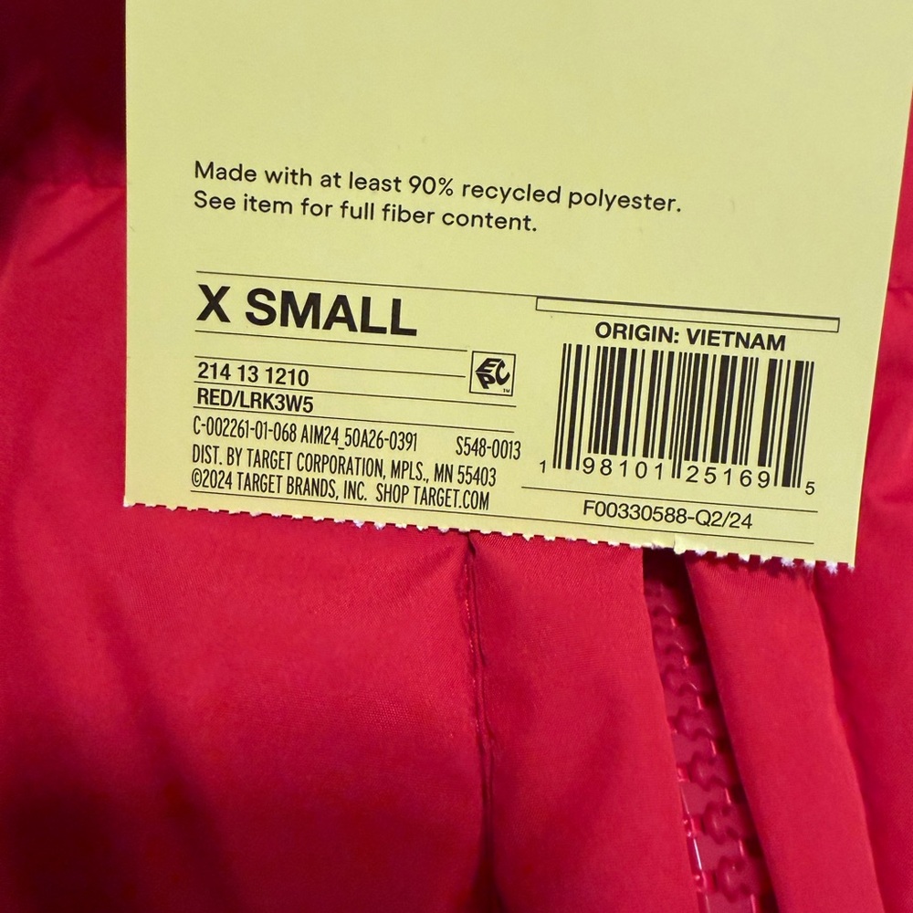 *SOLD* All in Motion Red Women's Vest - Picture 4 of 5